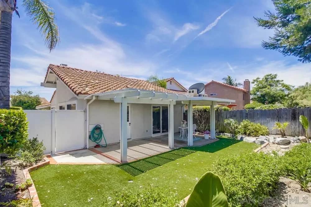 2474 Royal Saint James, El Cajon, CA — listing photo 1