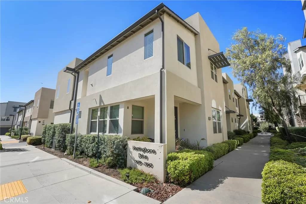 19545 Herringbone Drive, Northridge, CA — listing photo 1