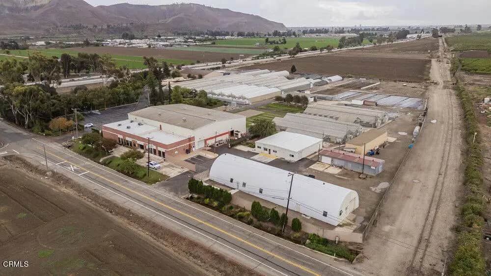 335 S Briggs Road, Santa Paula, CA — listing photo 1