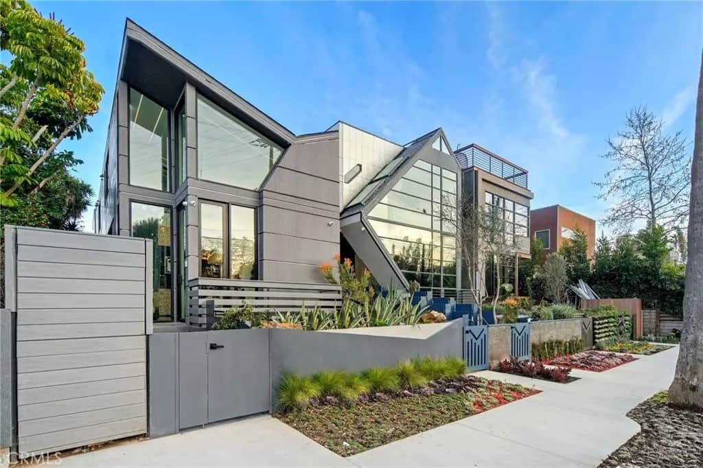 840 California Avenue, Venice, CA — listing photo 1