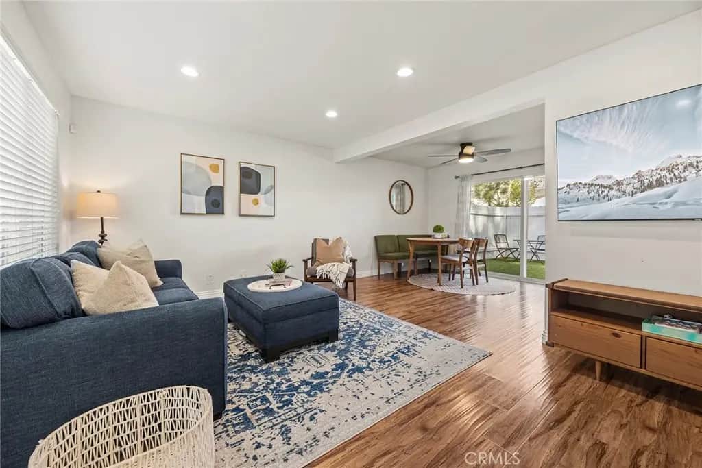 22946 Moonstone, Lake Forest, CA — listing photo 1