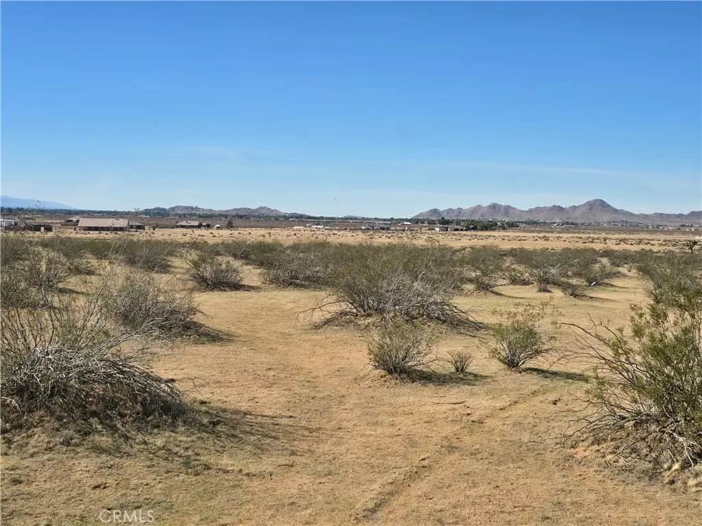 0 Shirwaun, Apple Valley, CA — listing photo 1