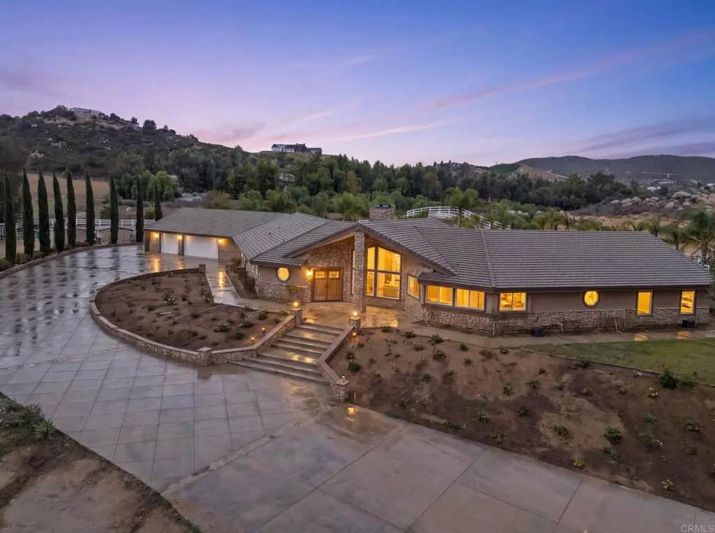 37789 Avenida La Cresta, Murrieta, CA — listing photo 1