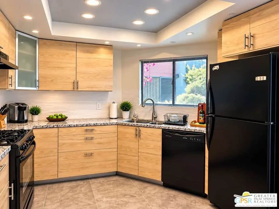 3155 E Ramon Road 101, Palm Springs, CA — listing photo 1