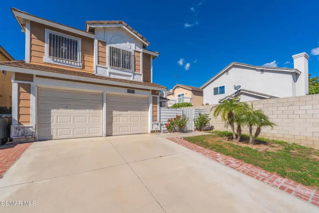 1375 N Voyager Avenue, Colton, CA — listing photo 1