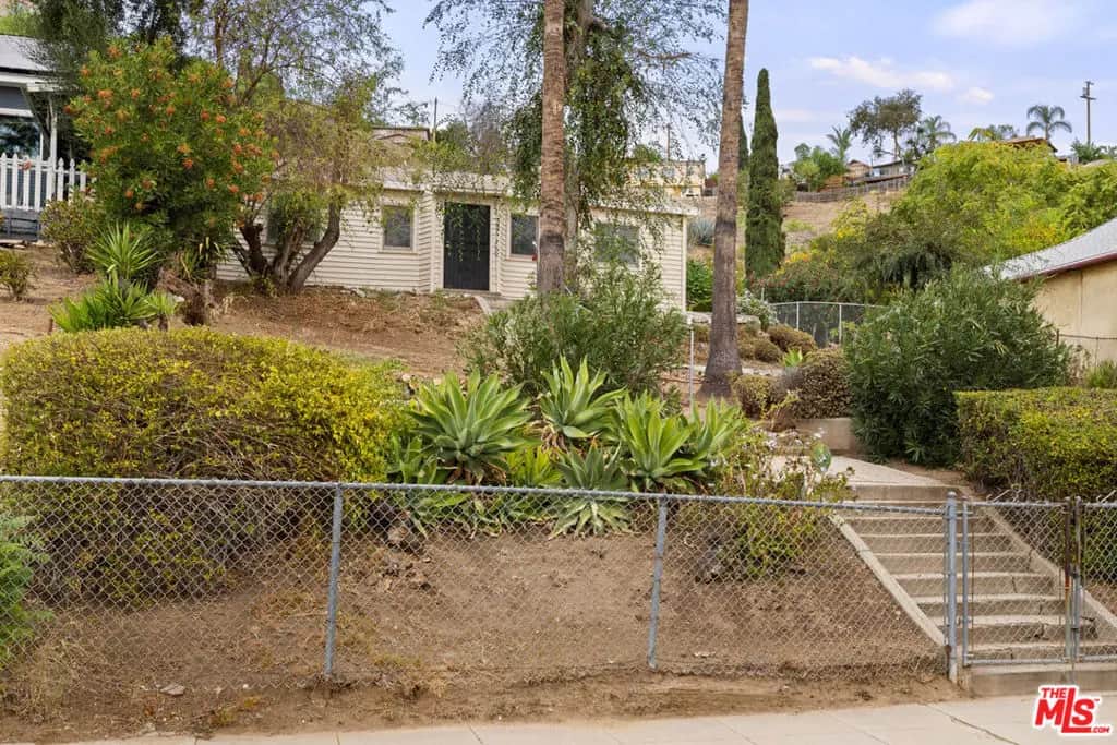 3165 Minnesota Street, Los Angeles, CA — listing photo 1