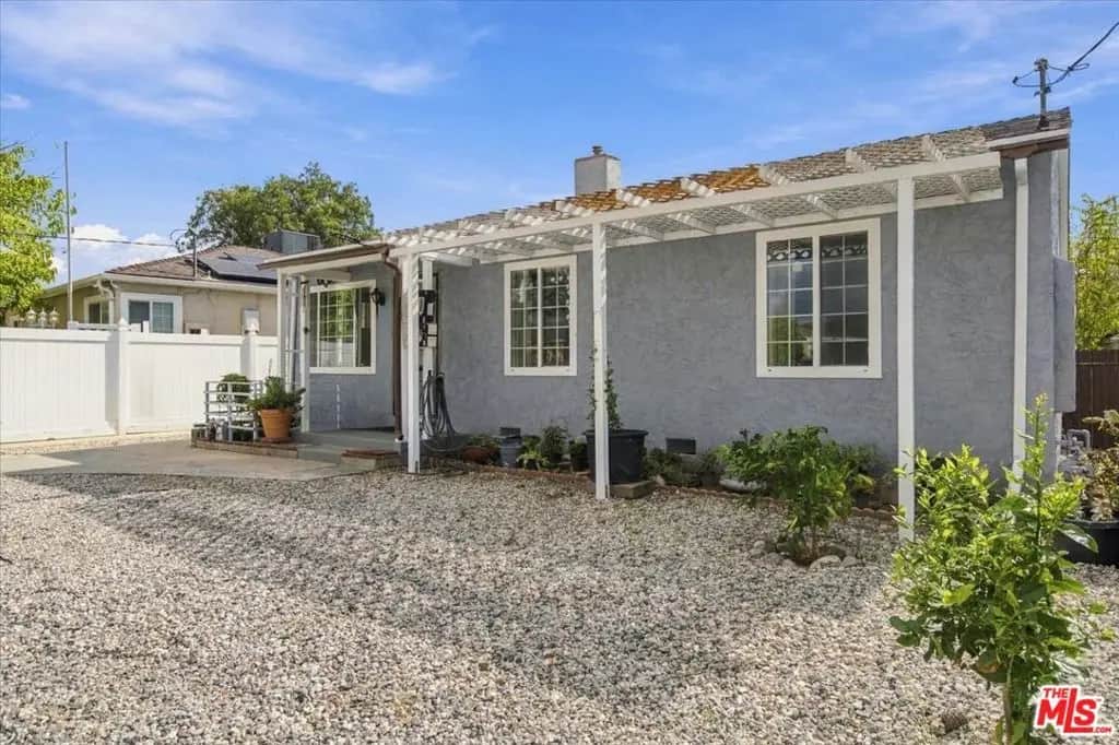11160 Welby Way, North Hollywood, CA — listing photo 1