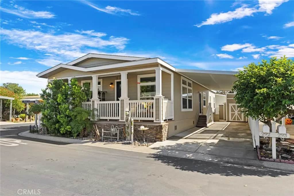 32302 Alipaz 292, San Juan Capistrano, CA — listing photo 1