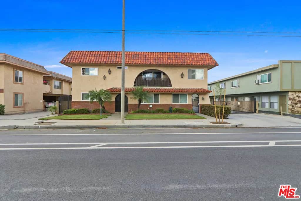 11605 Downey Avenue, Downey, CA — listing photo 1