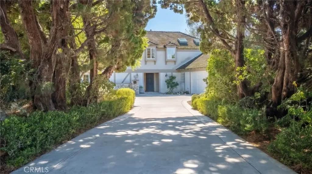 29 Lunada Bay Plz, Palos Verdes Estates, CA — listing photo 1