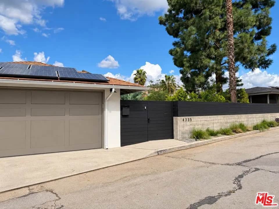 4335 Cedarhurst Circle, Los Angeles, CA — listing photo 1