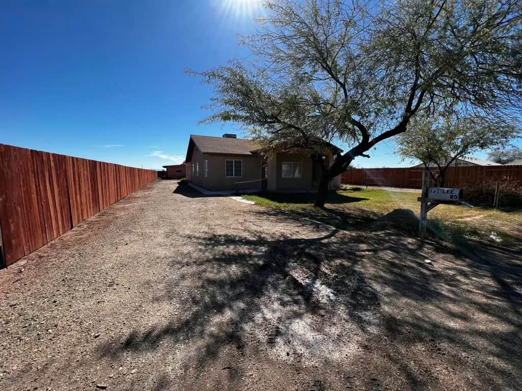 531 Lee Road, Imperial, CA — listing photo 1