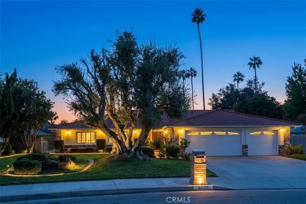 6565 Lorraine, Riverside, CA — listing photo 1