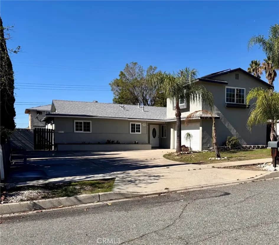 6250 Kinlock, Rancho Cucamonga, CA — listing photo 1