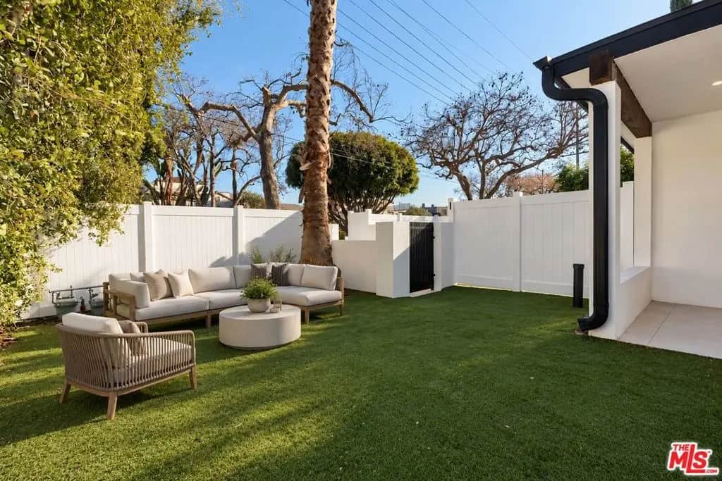 845 N Formosa Avenue, Los Angeles, CA — listing photo 1