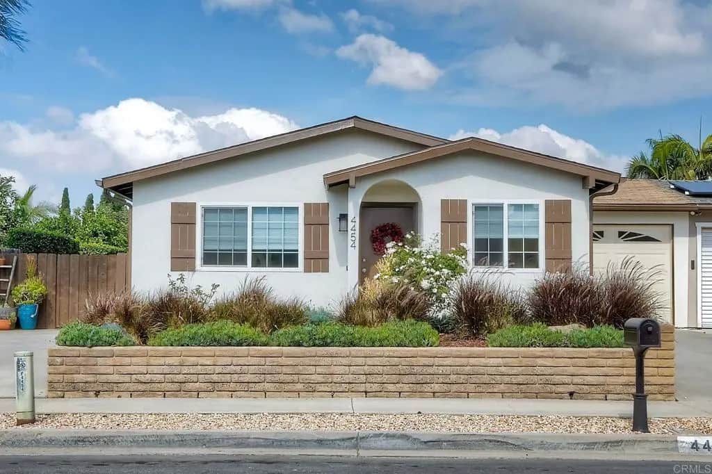 4454 Via Felicita, Oceanside, CA — listing photo 1