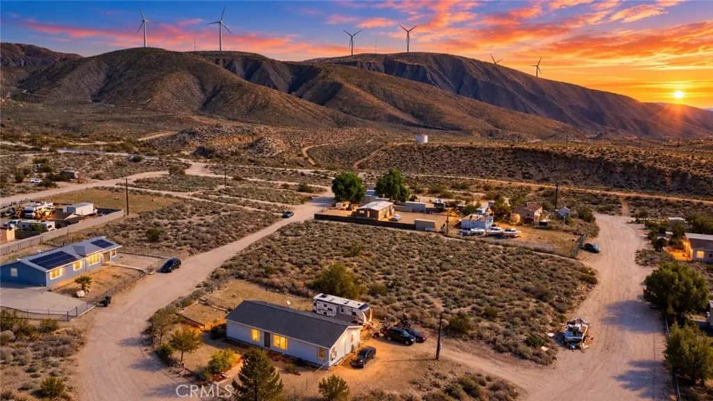 1 Crest Lane, Whitewater, CA — listing photo 1