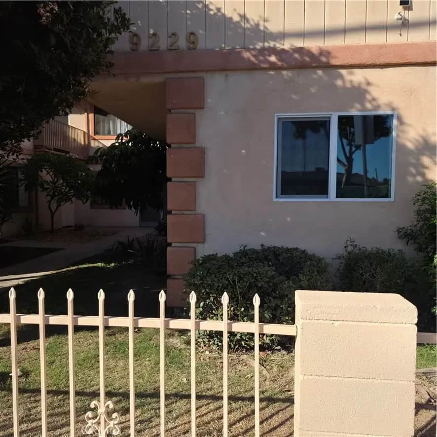 9229 Stewart And Gray Road B, Downey, CA — listing photo 1