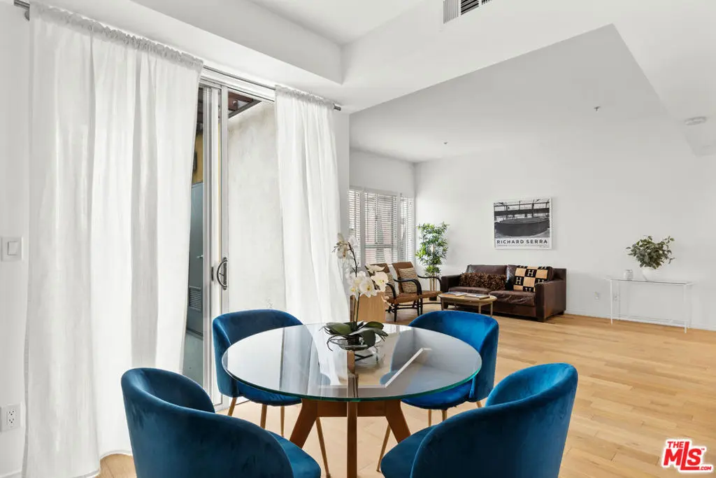 4180 Fair Avenue 5, Studio City, CA — listing photo 1