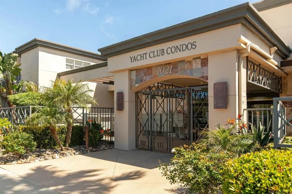 1021 Scott 107, San Diego, CA — listing photo 1