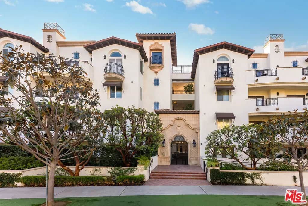 12020 Guerin Street PH2, Studio City, CA — listing photo 1