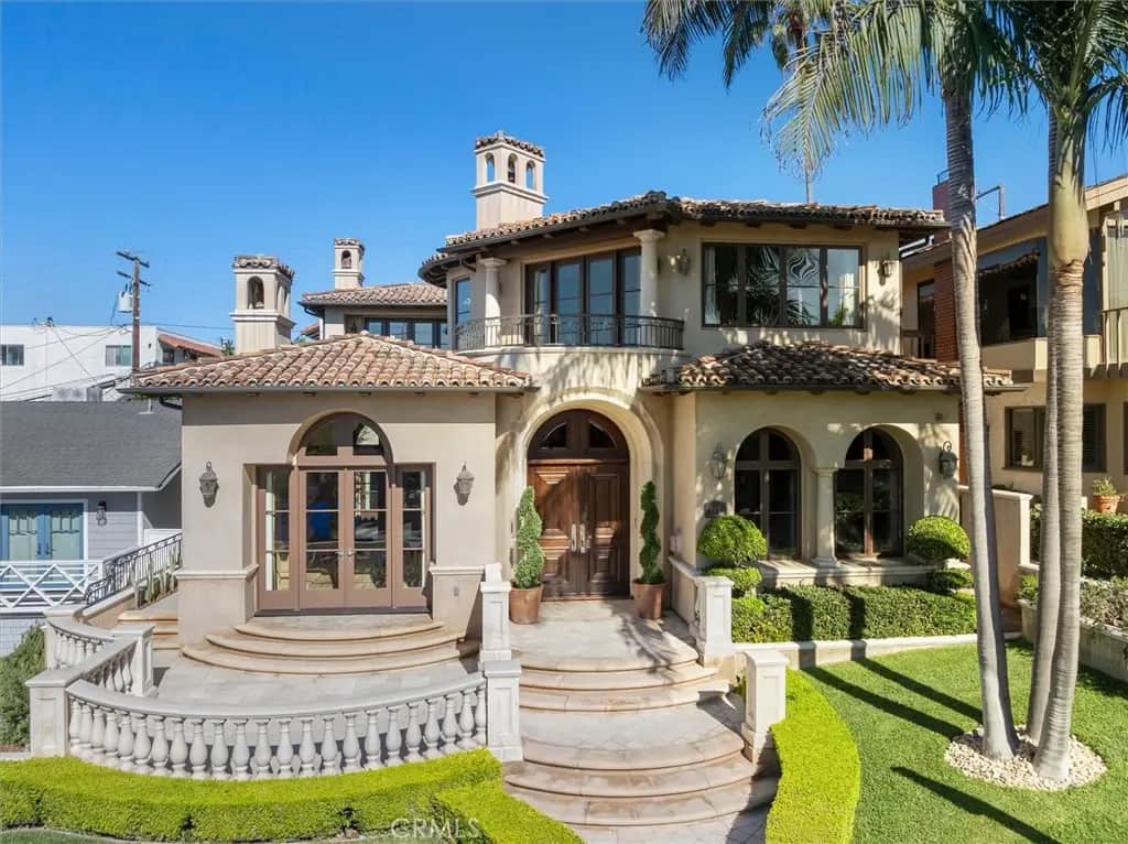 649 11th Street, Manhattan Beach, CA — listing photo 1