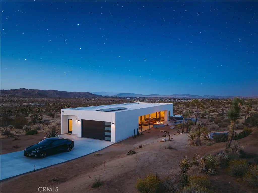 6699 San Angelo Avenue, Joshua Tree, CA — listing photo 1