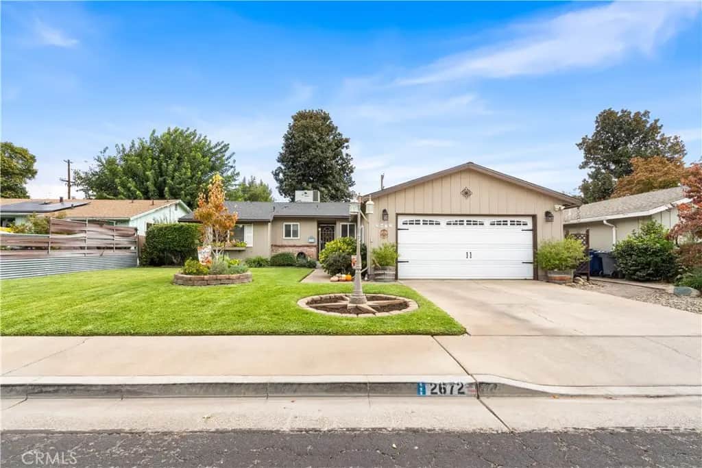 2672 8th, Merced, CA — listing photo 1