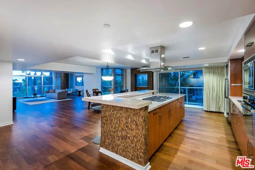 13650 MARINA POINTE Drive 502, Marina Del Rey, CA — listing photo 1