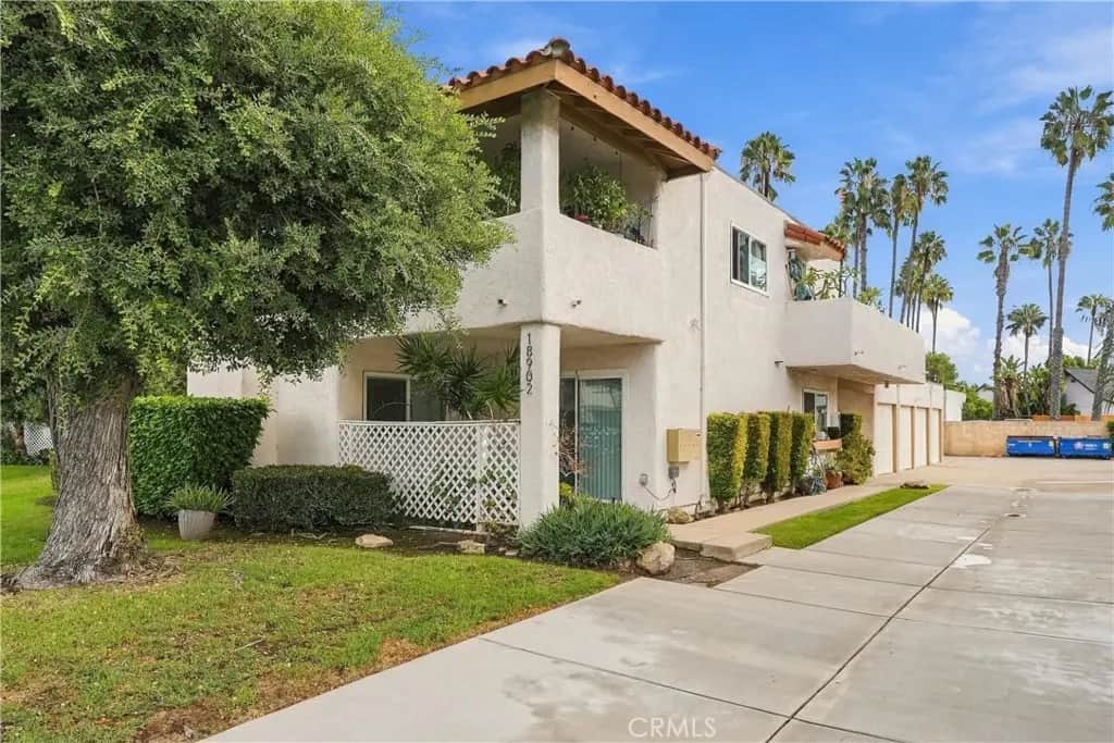 18902 Valley, Huntington Beach, CA — listing photo 1