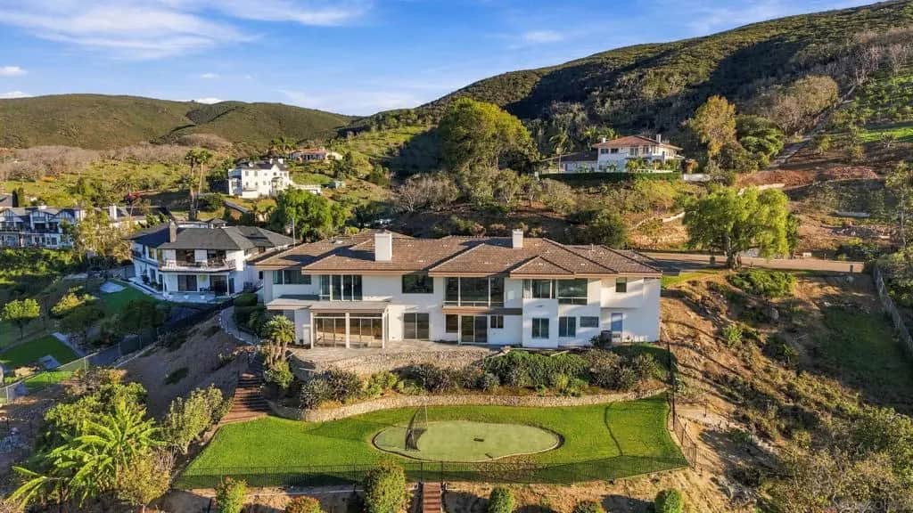 1687 La Plaza, San Marcos, CA — listing photo 1