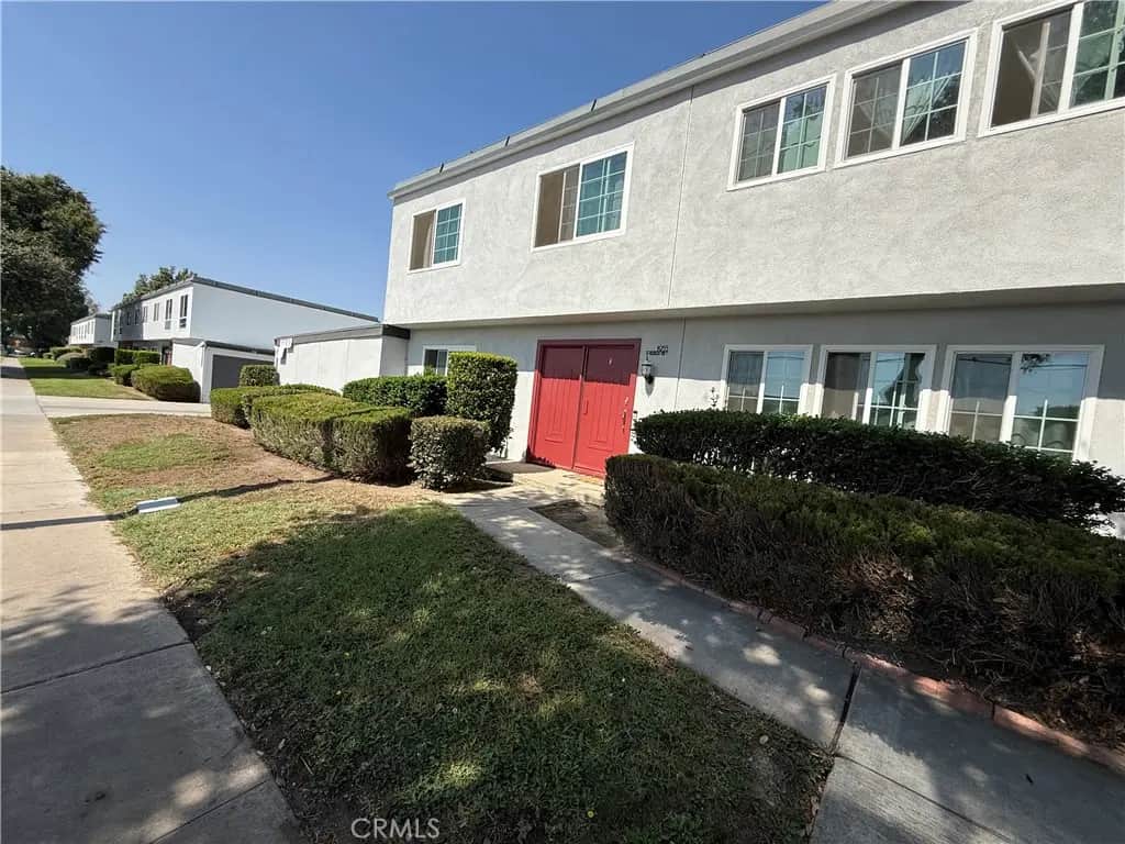 1955 W Greenleaf Avenue F, Anaheim, CA — listing photo 1