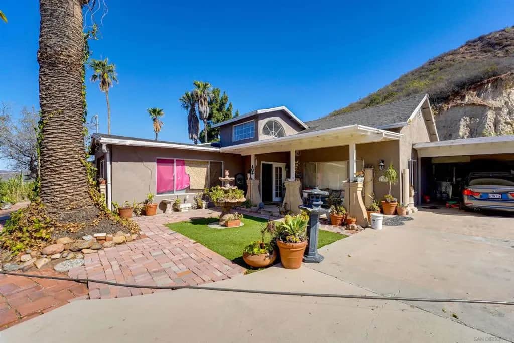 8109 MESA ROAD, Santee, CA — listing photo 1