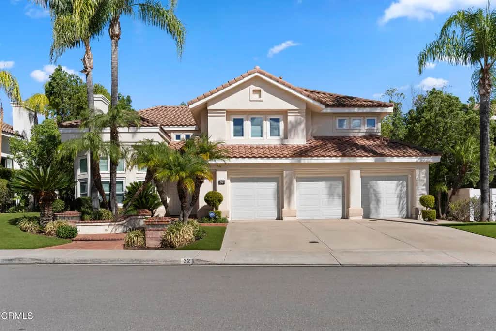32 Golden Glen Drive, Simi Valley, CA — listing photo 1