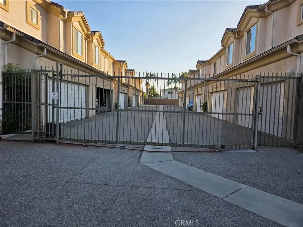 7714 Stewart And Gray C, Downey, CA — listing photo 1