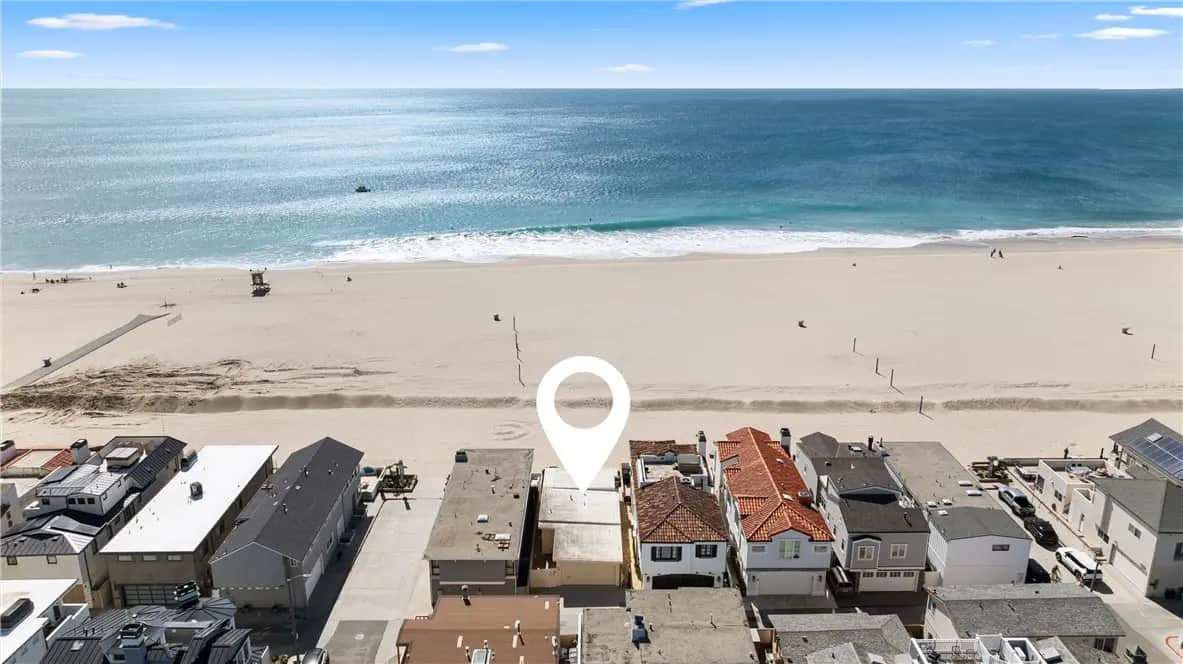 6902 W Oceanfront, Newport Beach, CA — listing photo 1