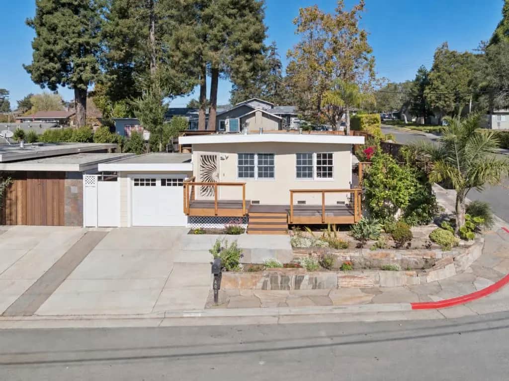 400 Pine Street, Capitola, CA — listing photo 1