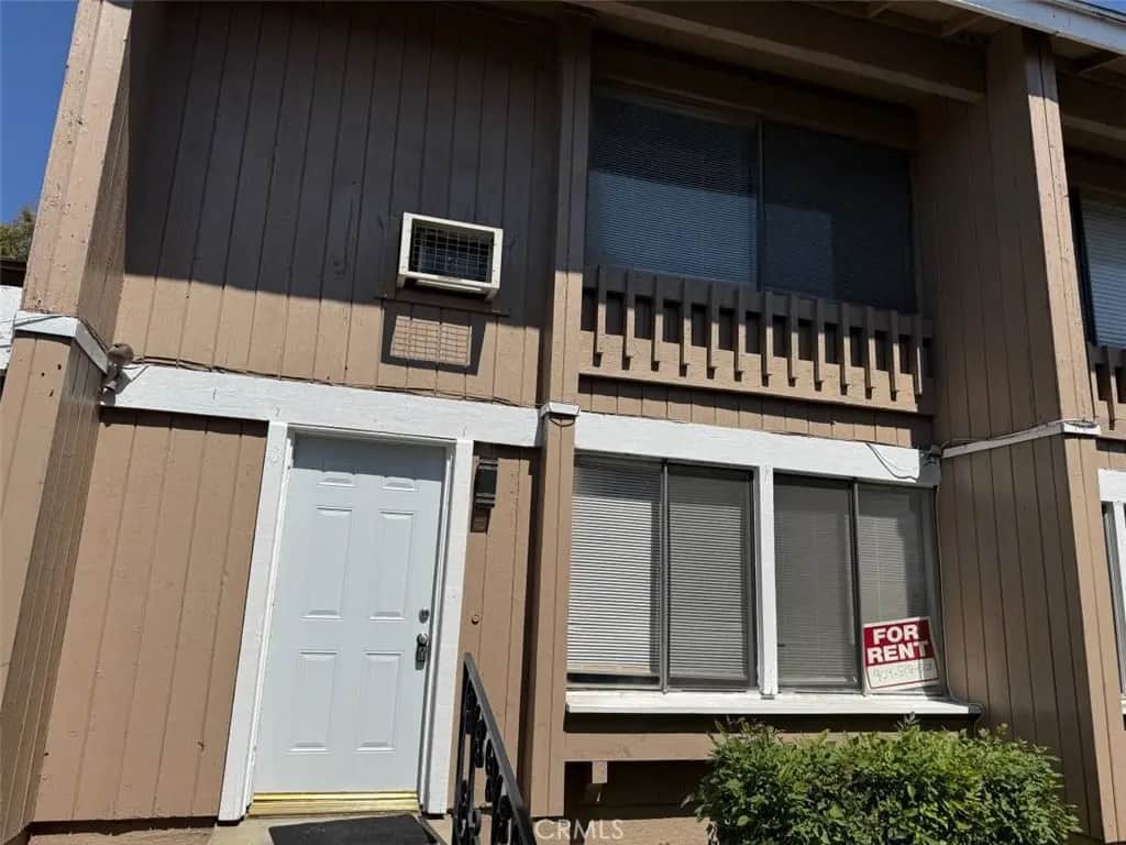 140 Linda Way C, Upland, CA — listing photo 1