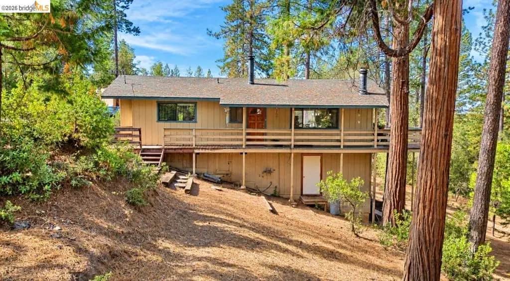 12016 Hillhurst Cir, Groveland, CA — listing photo 1