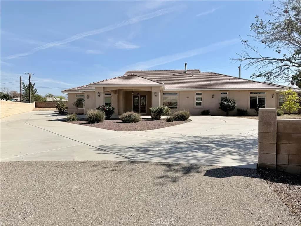 14640 Choco Lane, Apple Valley, CA — listing photo 1