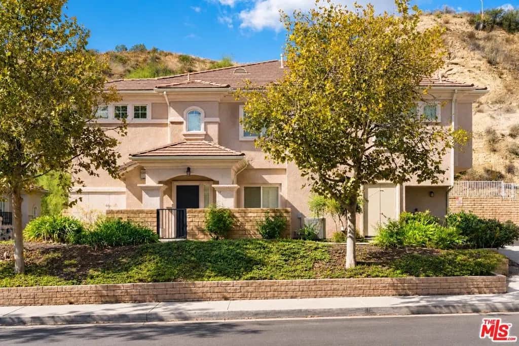 28987 Oak Springs Canyon Road 17, Canyon Country, CA — listing photo 1