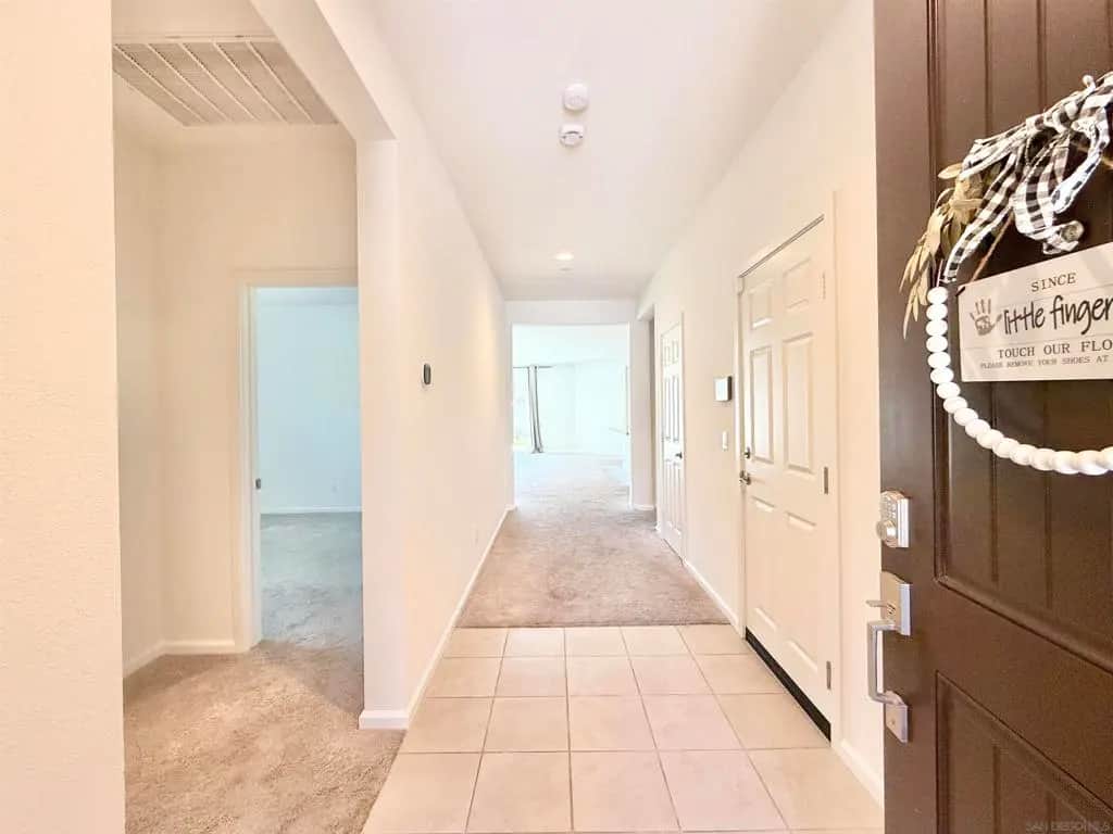 1047 Piedmont Road, San Marcos, CA — listing photo 1