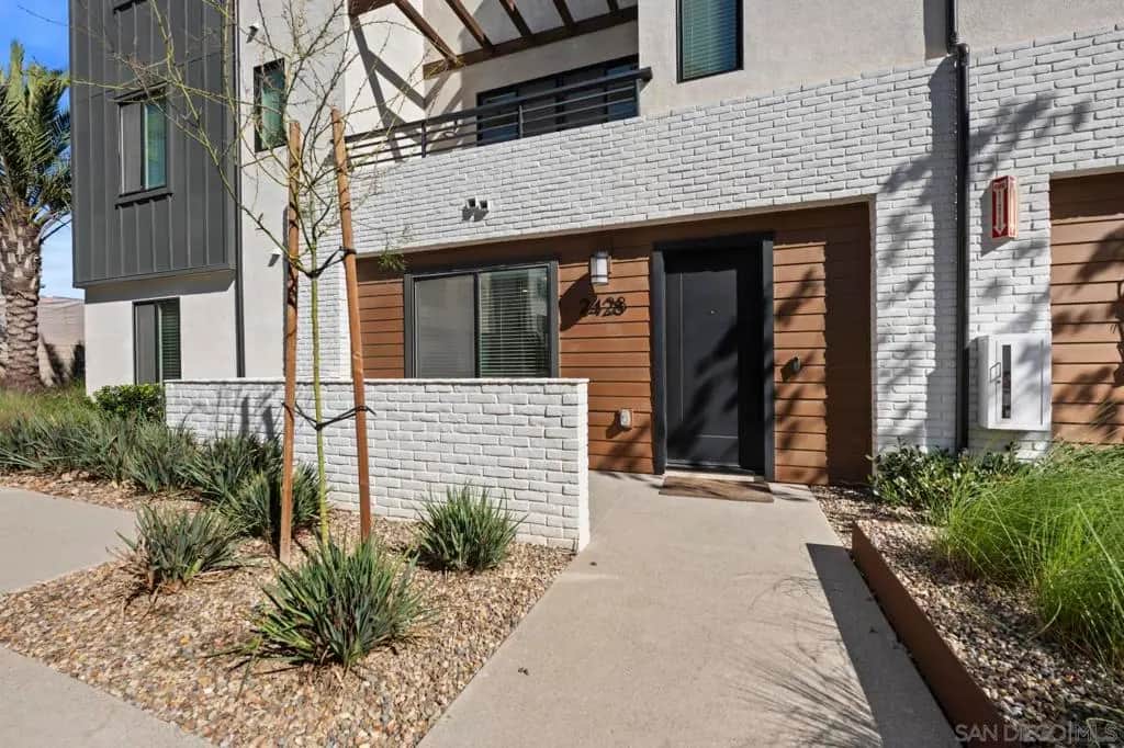 2428 Cascalote, San Diego, CA — listing photo 1
