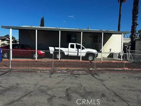 250 Linden Avenue 288, Rialto, CA — listing photo 1