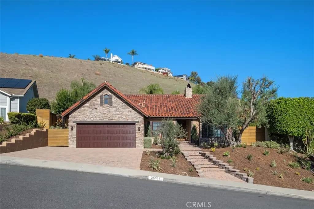 25861 Avatar, Laguna Niguel, CA — listing photo 1