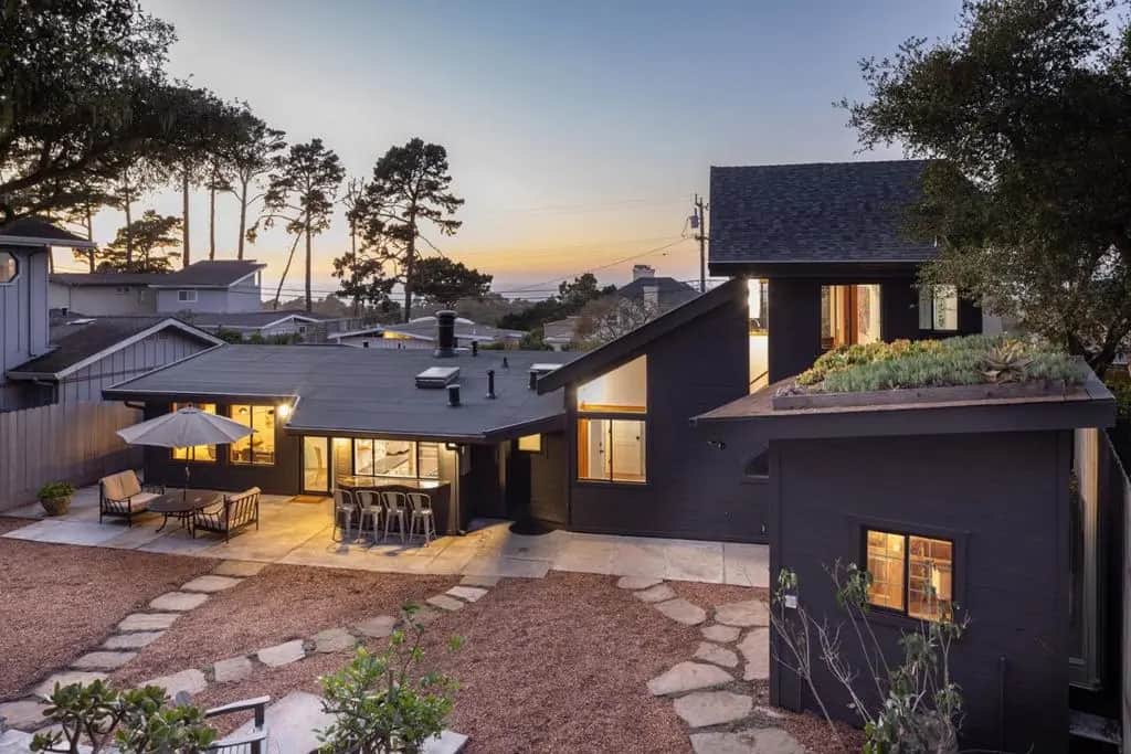979 Syida Drive, Pacific Grove, CA — listing photo 1