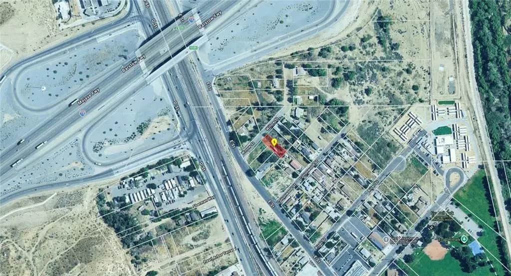 15713 Willow, Victorville, CA — listing photo 1