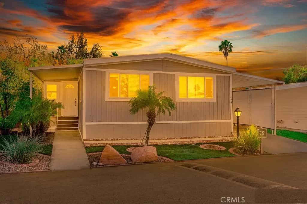 21100 State Street 327, San Jacinto, CA — listing photo 1