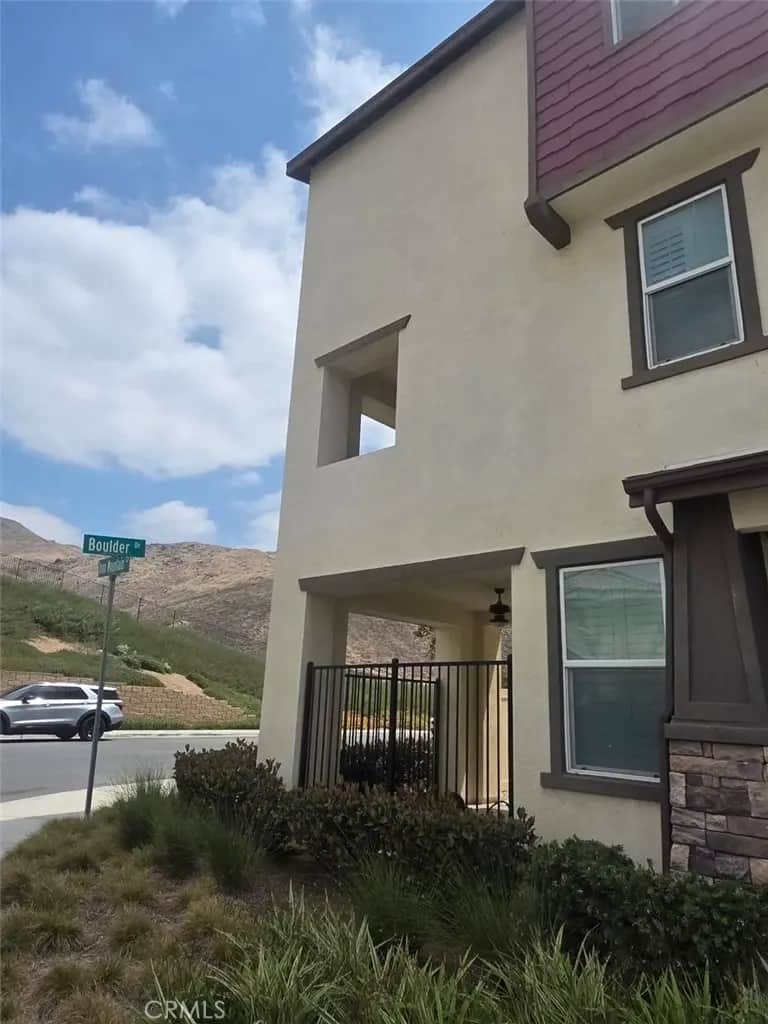 3891 Boulder Drive, Jurupa Valley, CA — listing photo 1