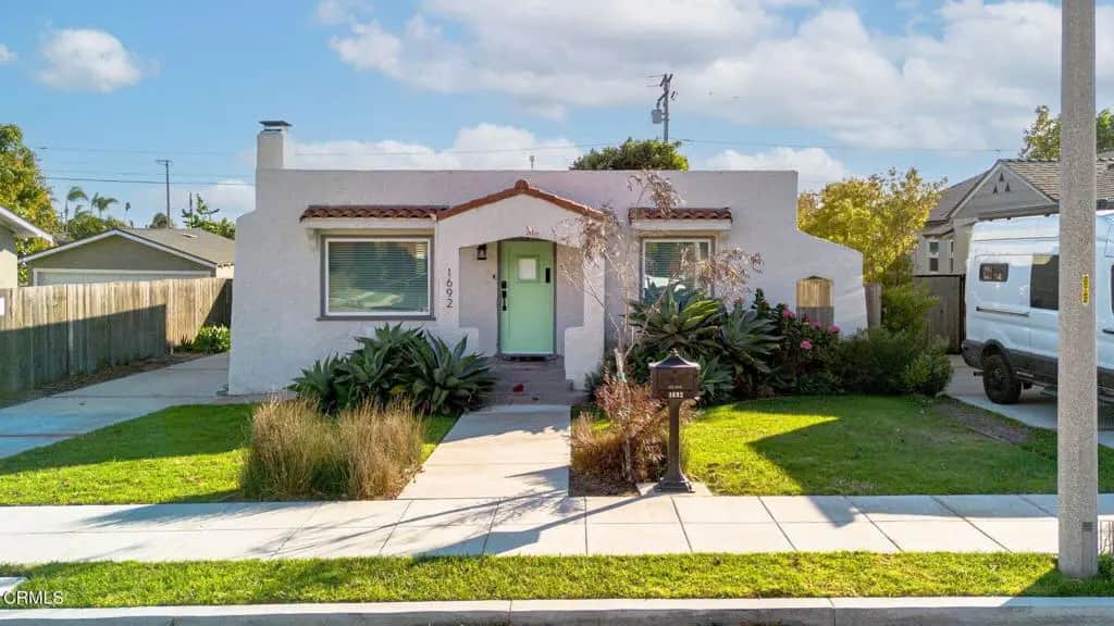 1692 Santa Ynez Street, Ventura, CA — listing photo 1